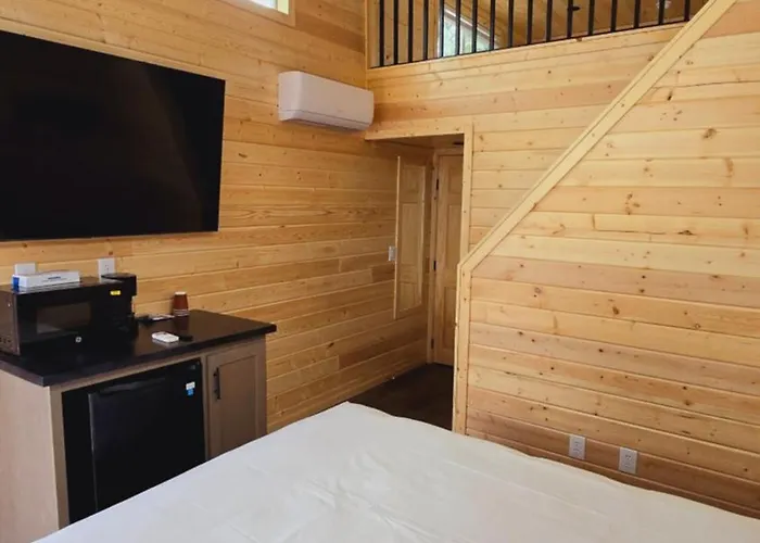 Cozy With Mountain View 3a